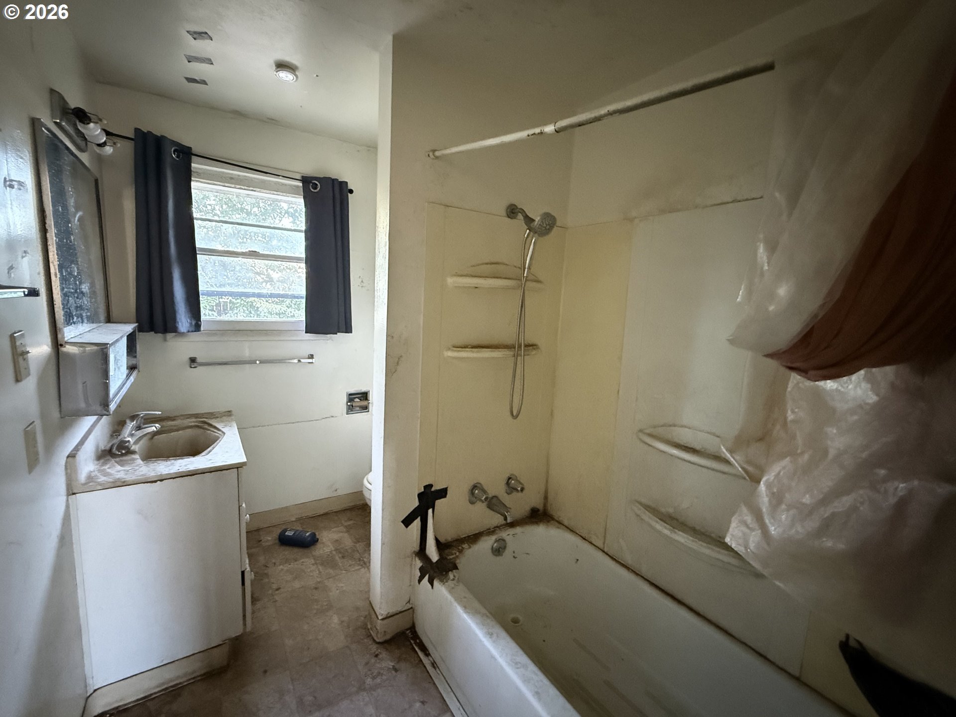 Property photo 14 of 25