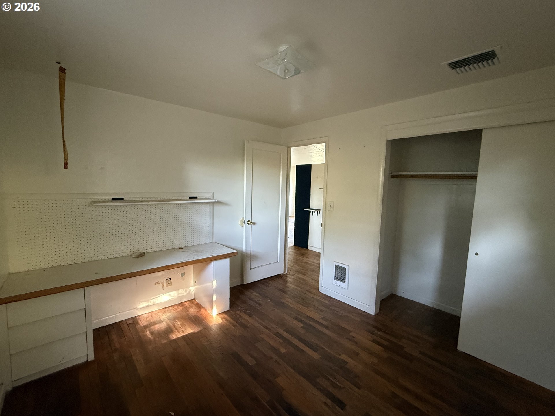 Property photo 16 of 25