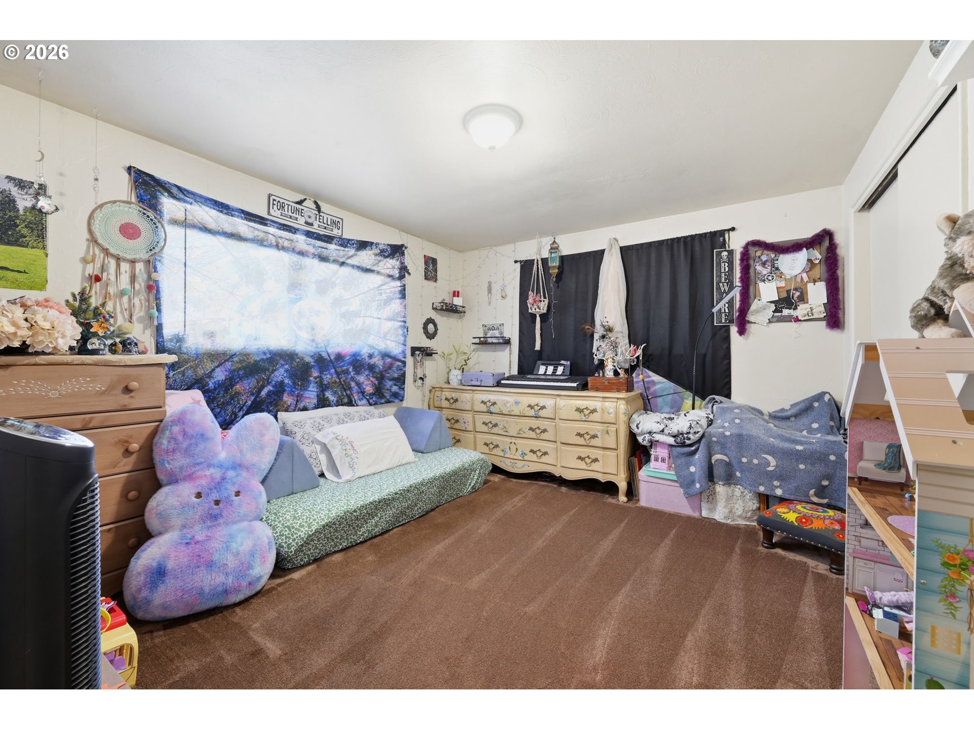 Property photo 16 of 48