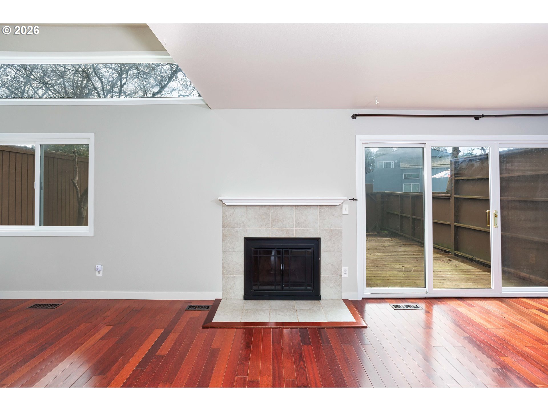 Photo #10: 558227138 Listing: Photo #10