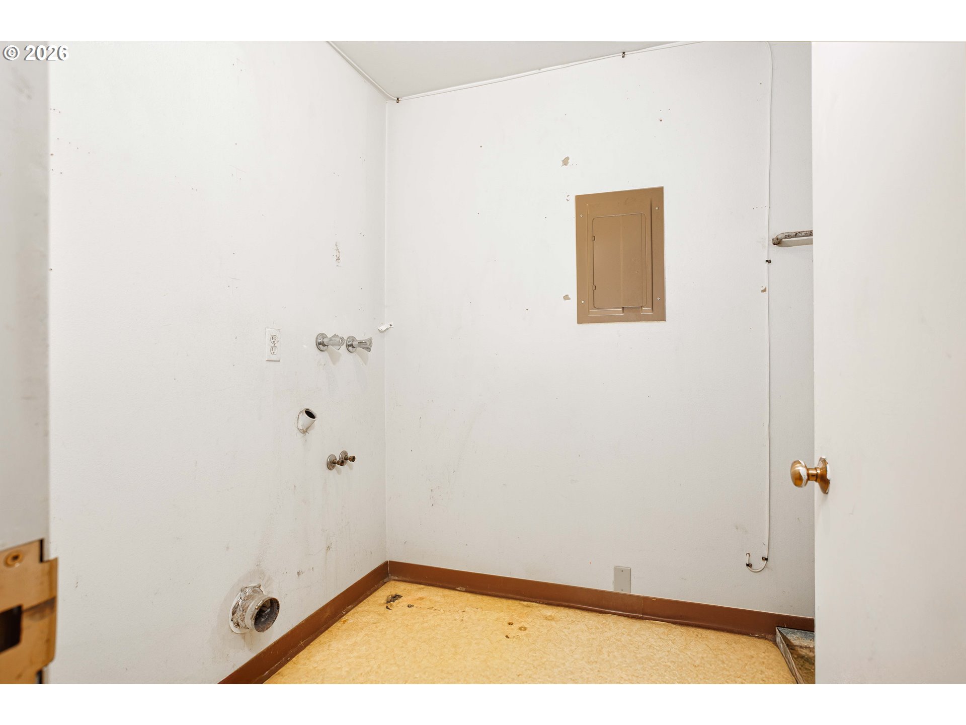 Photo #17: 558227138 Listing: Photo #17