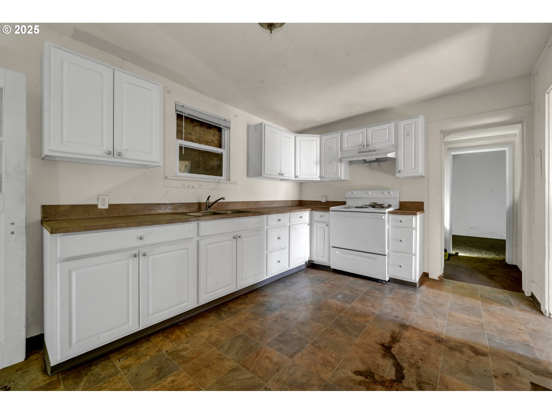 168 150 N CLEVELAND ST, Eugene, OR, 97402