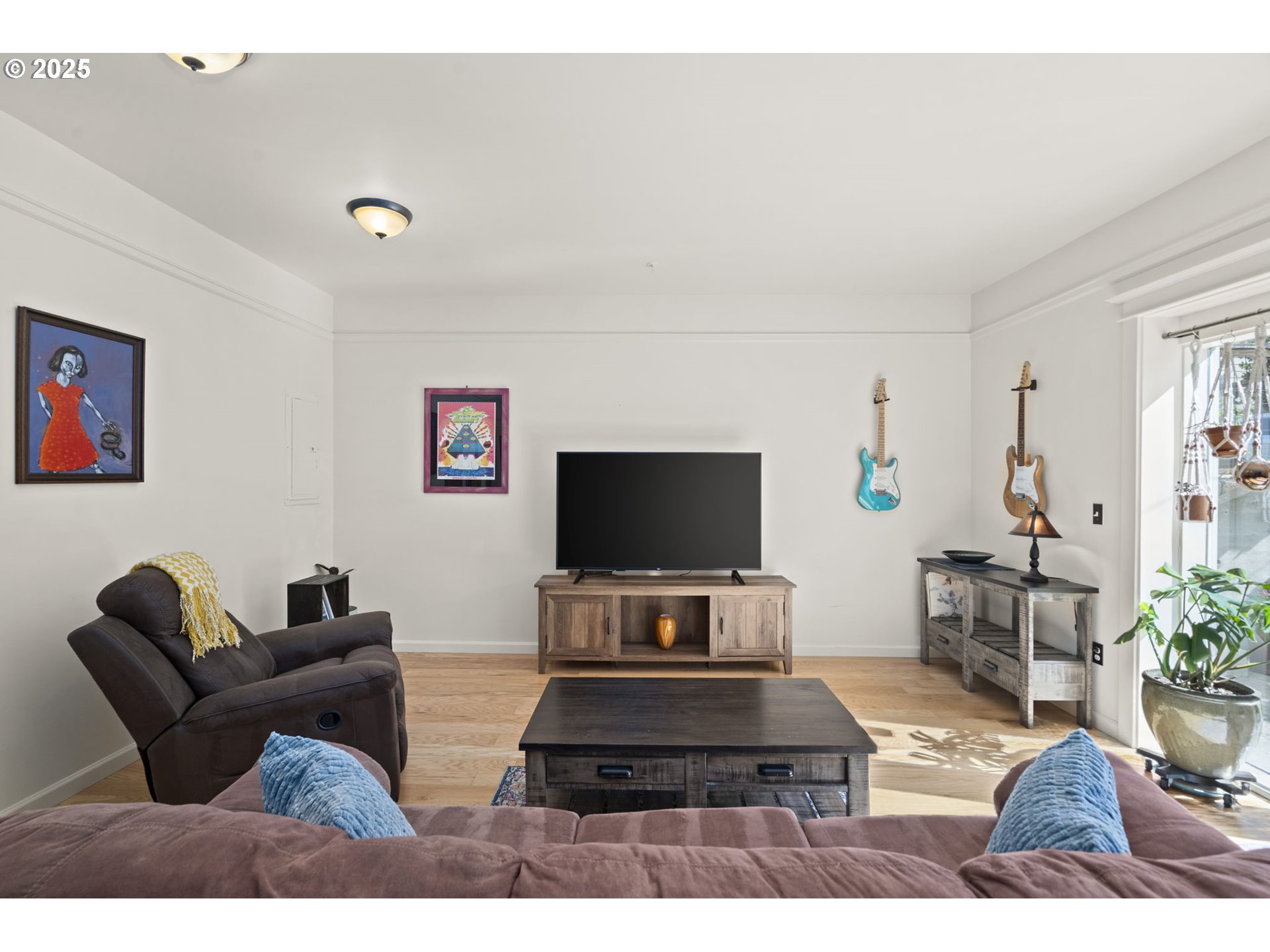 Photo #3: 558826715 Listing 
