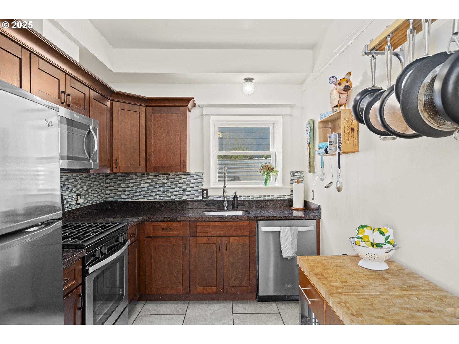 Photo #6: 558826715 Listing 