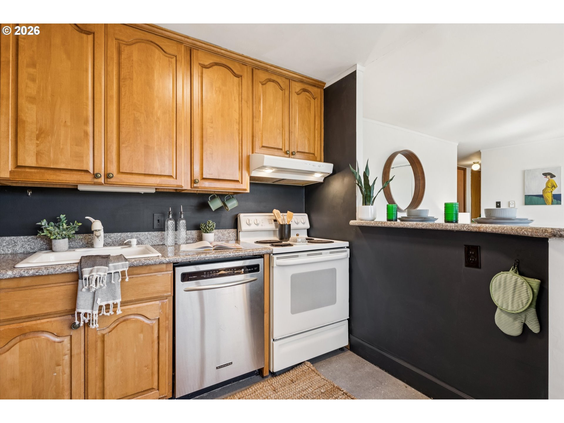 Photo #12: 559574330 Listing: Photo #12