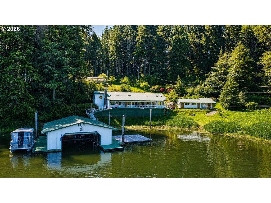 Photo of 3062 S TENMILE LK Lakeside OR 97449