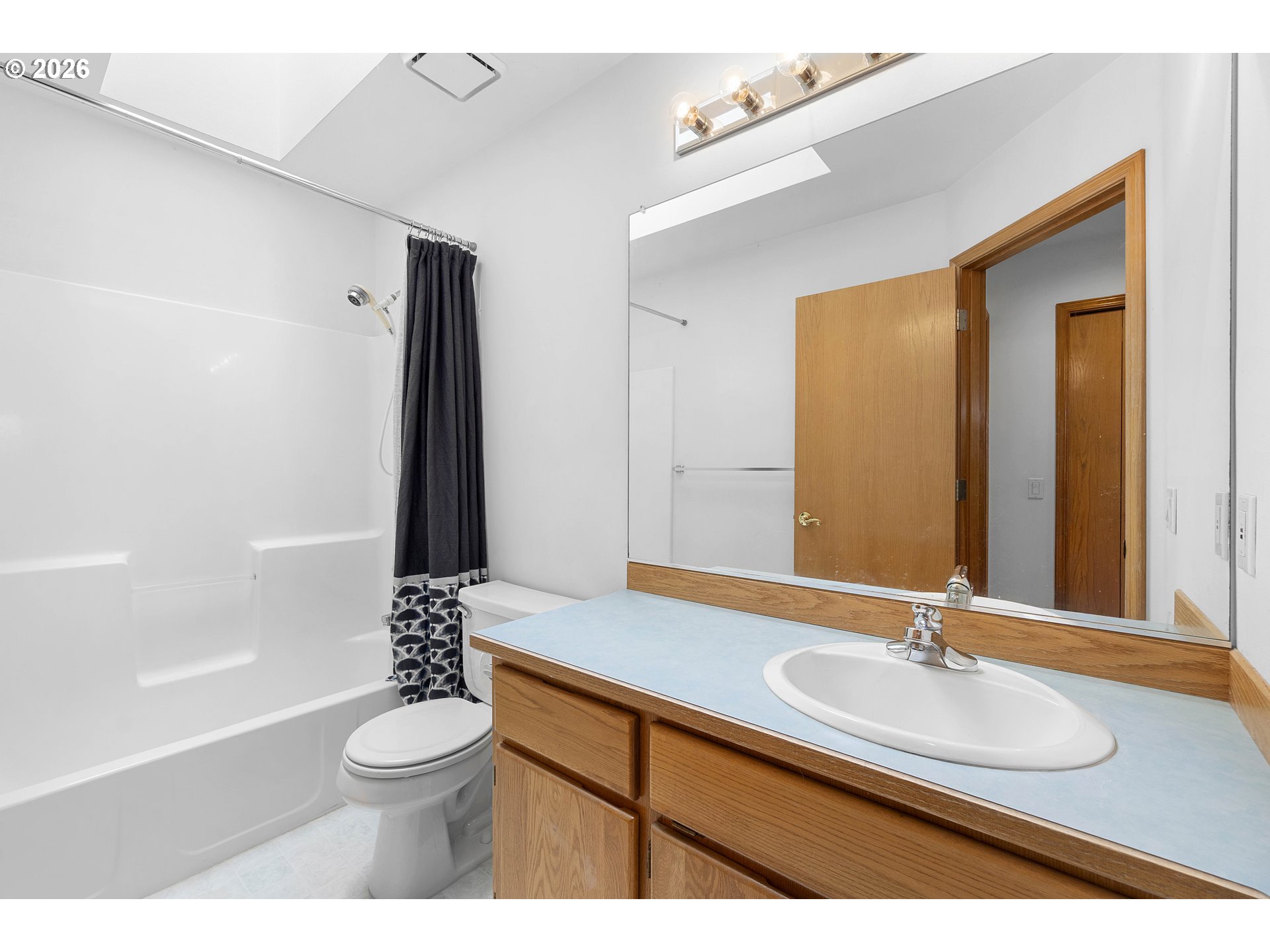 2321 NE ESTATE DR, Hillsboro, OR, 97124