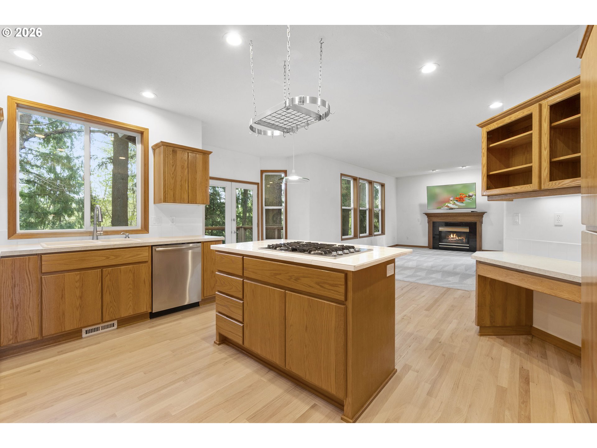 2321 NE ESTATE DR, Hillsboro, OR, 97124