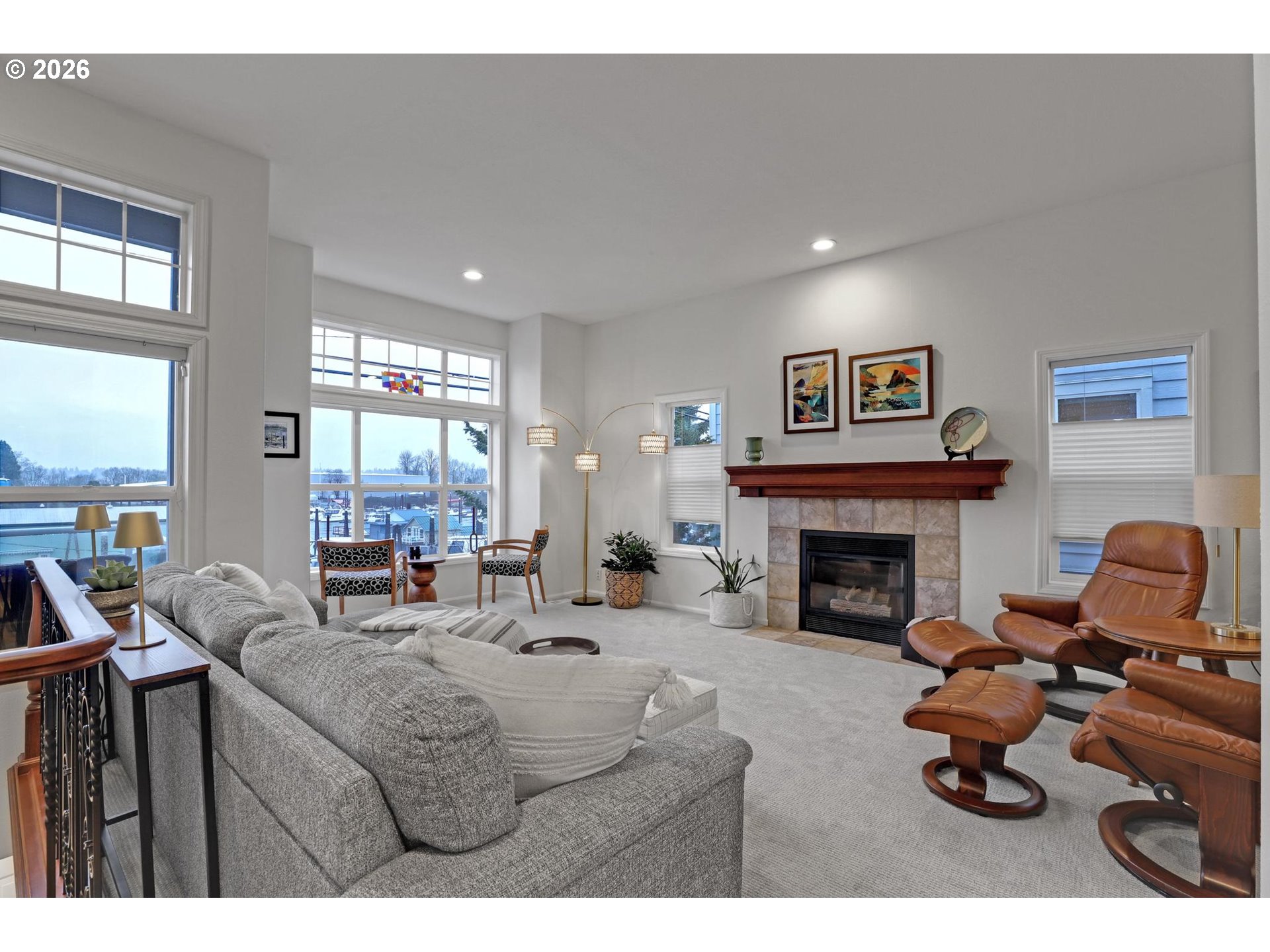 524 NE BRIDGETON RD, Portland, OR, 97211