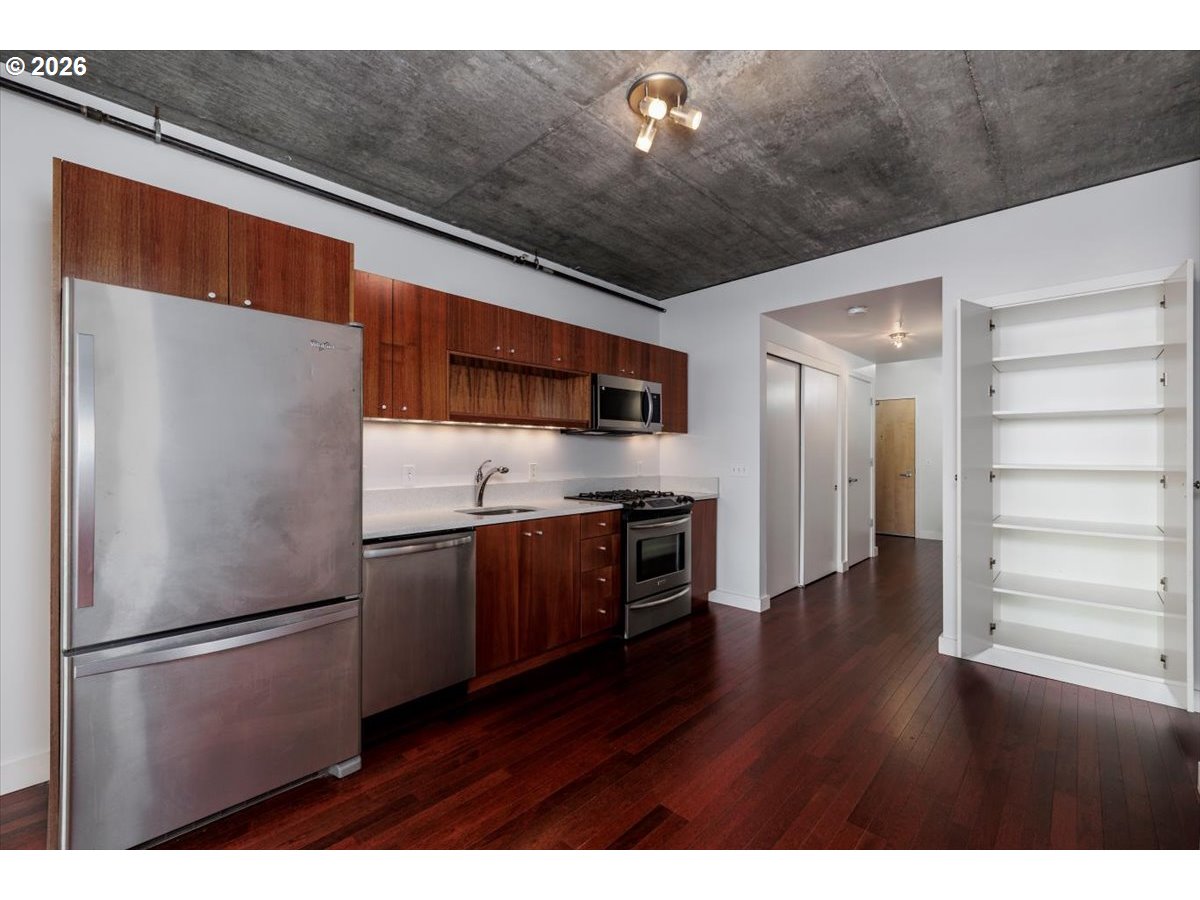 Photo #12: 560649132 Listing: Photo #12