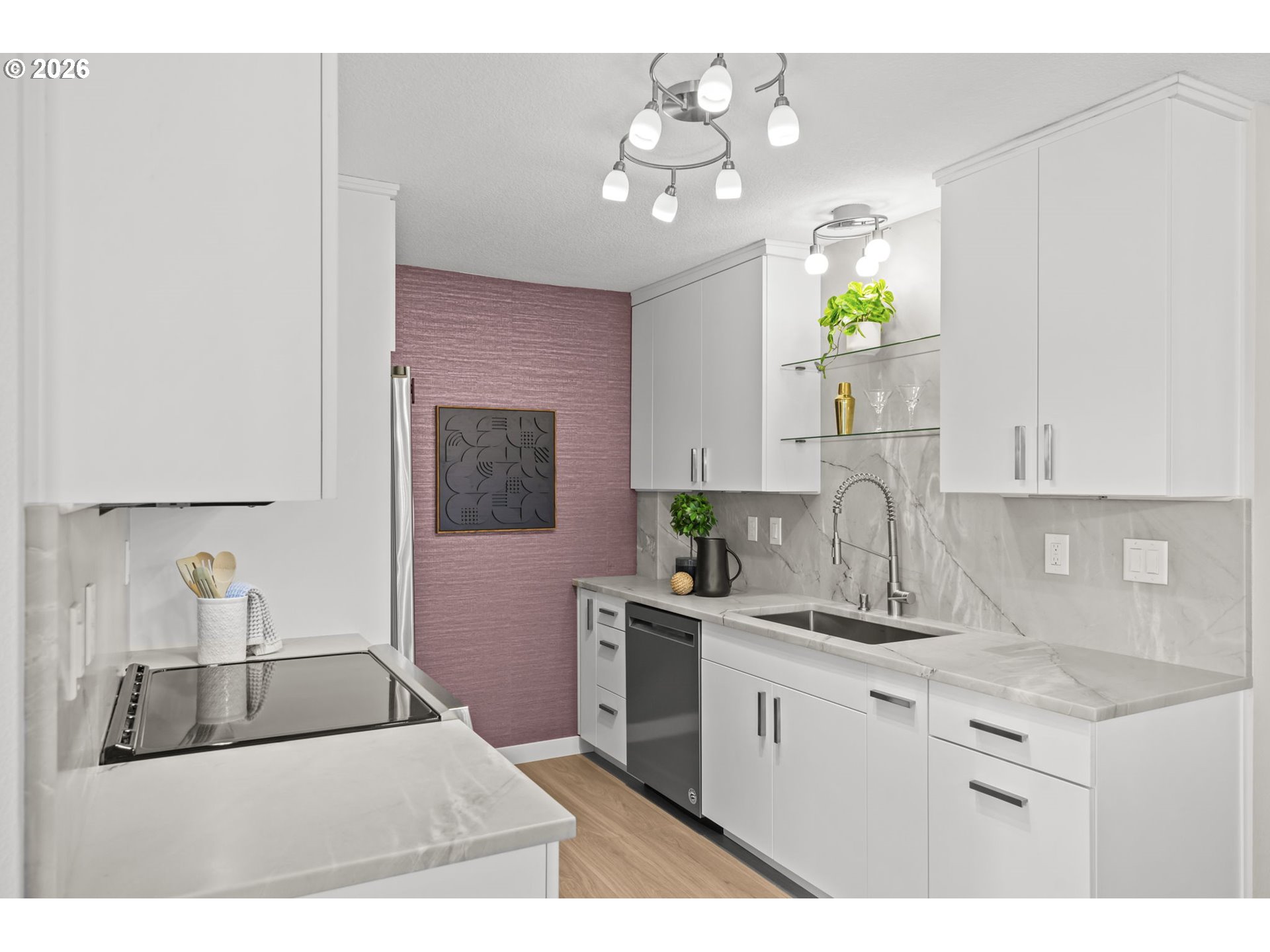 Photo #19: 560783527 Listing: Photo #19