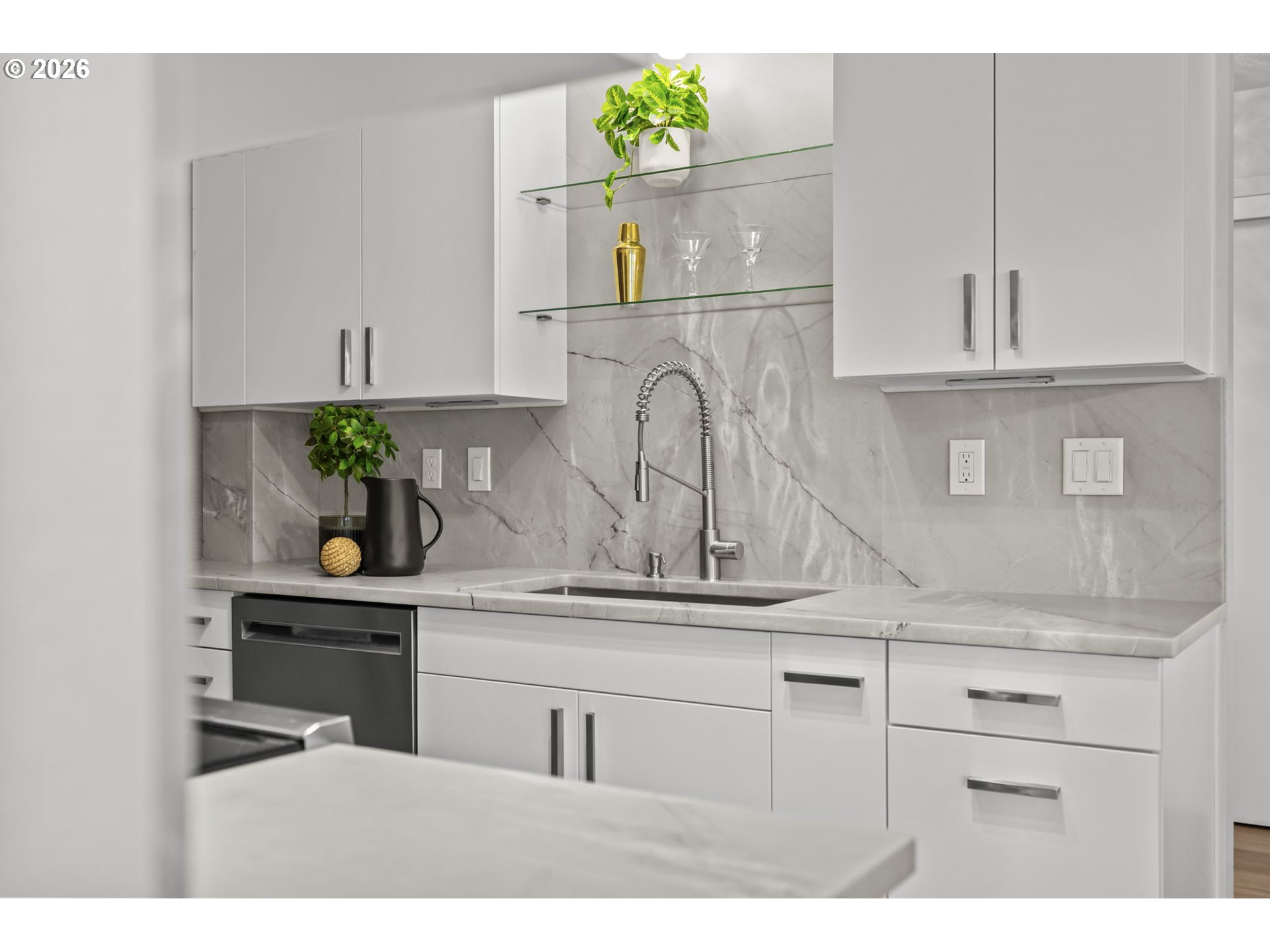 Photo #20: 560783527 Listing: Photo #20