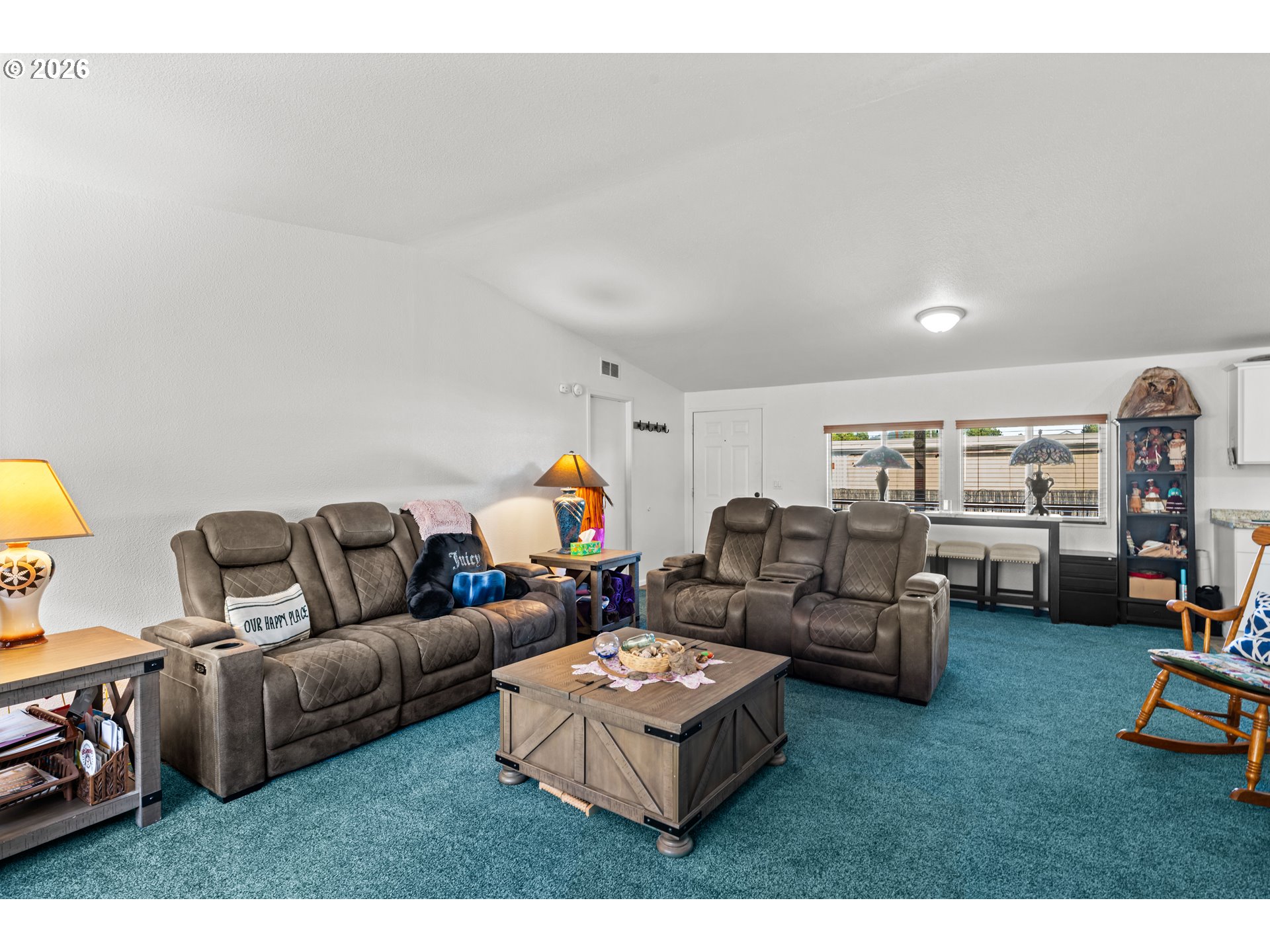 Property photo 6 of 32