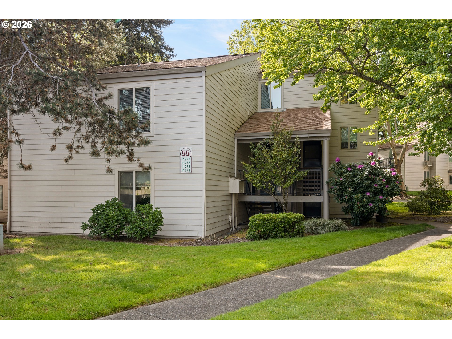 Photo #1: 561316869 Listing: Photo #1