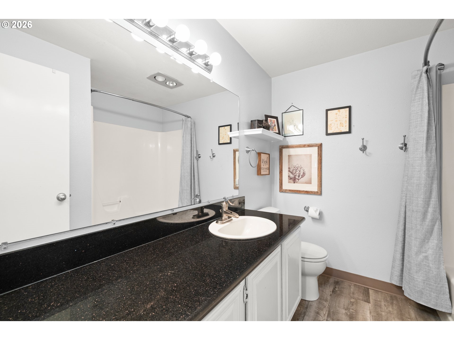 Photo #16: 561316869 Listing: Photo #16