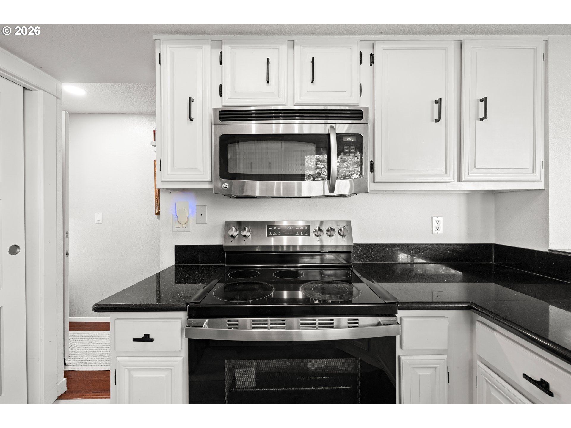 Photo #23: 561316869 Listing: Photo #23