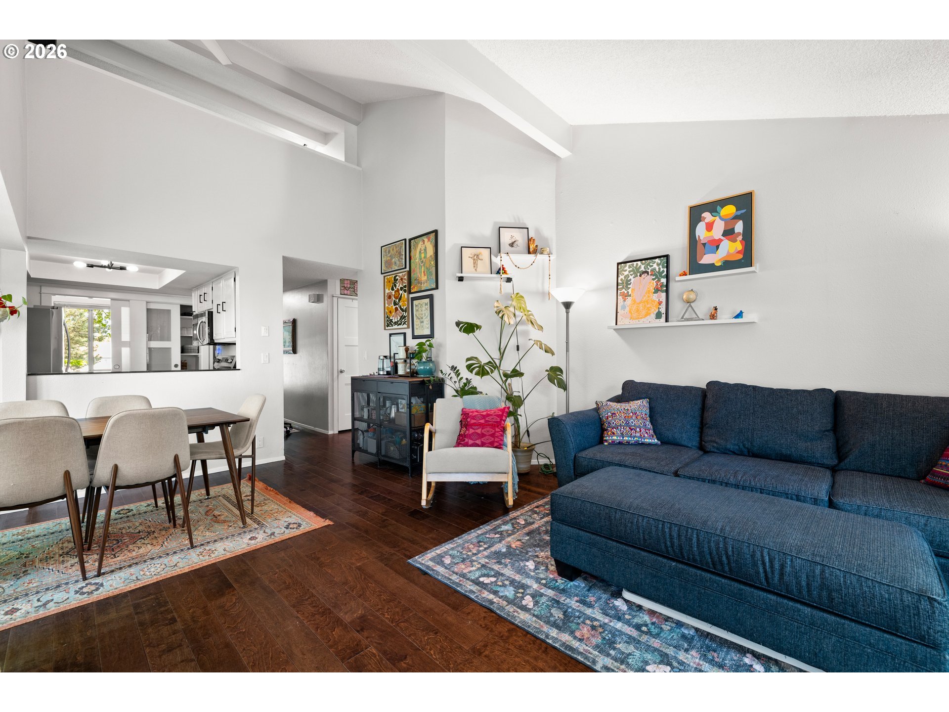 Photo #8: 561316869 Listing: Photo #8