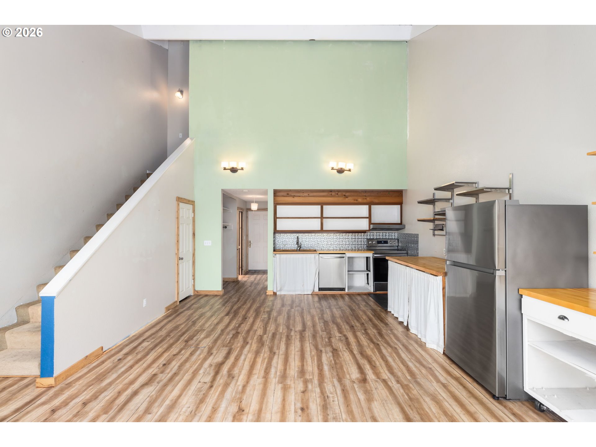 4 TOUCHSTONE UNIT 150, Lake Oswego, OR, 97035