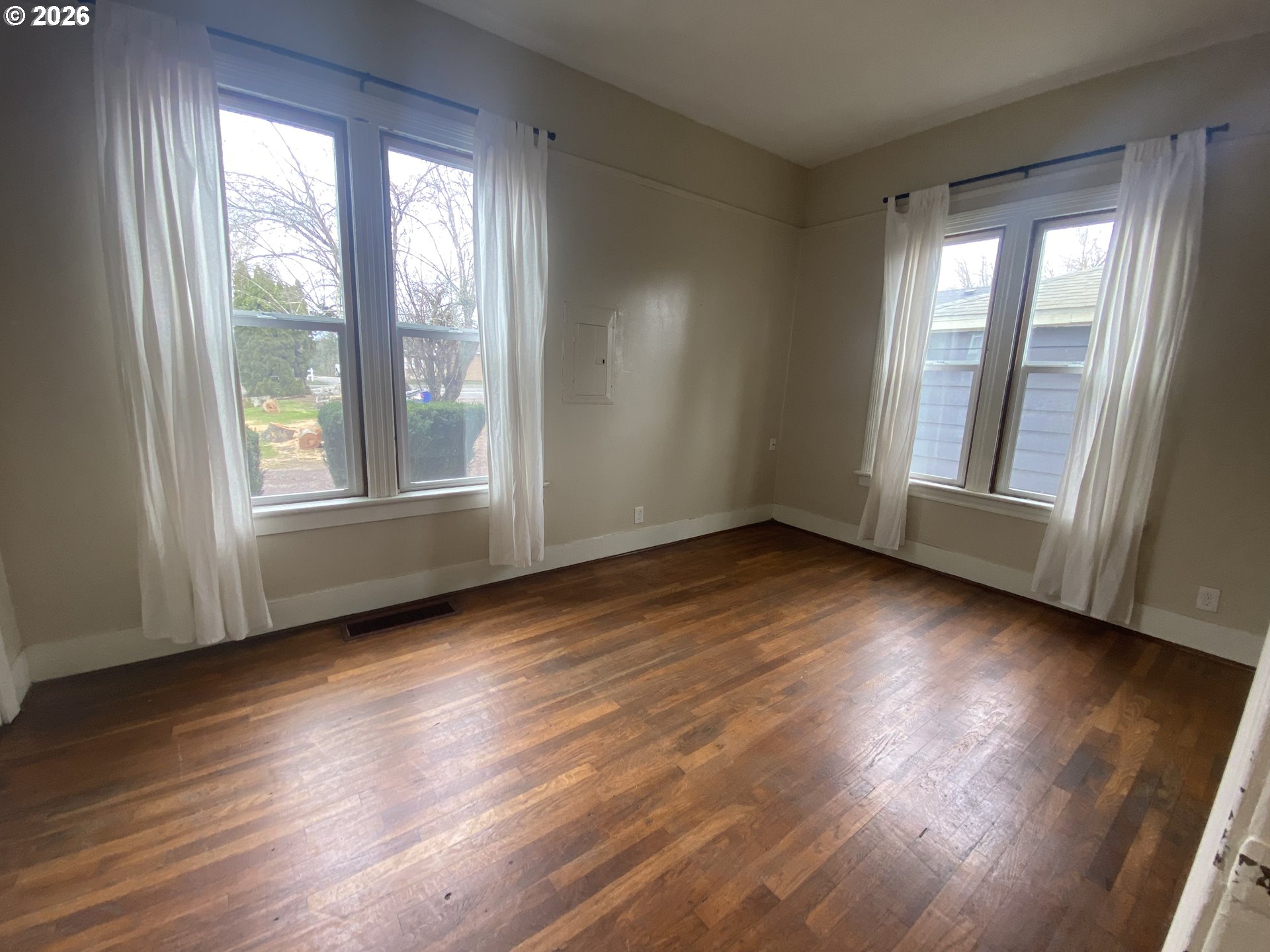 3026 SE TACOMA ST, Portland, OR, 97202