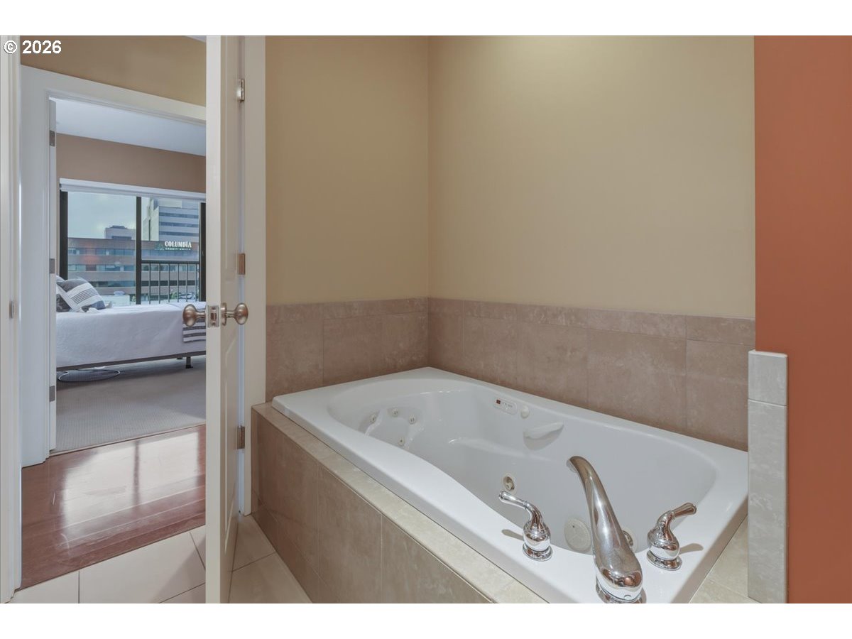 Photo #36: 562411022 Listing: Photo #36