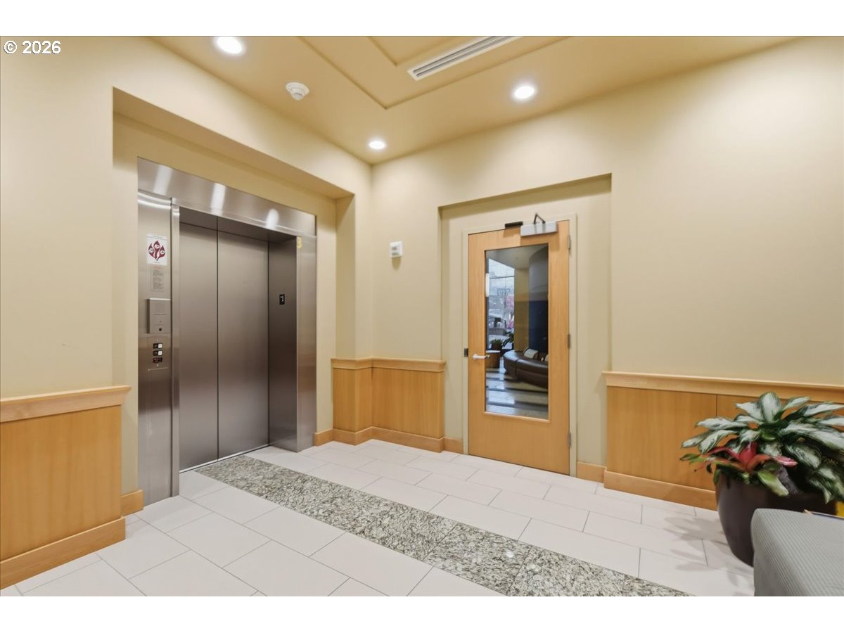 Photo #7: 562411022 Listing: Photo #7