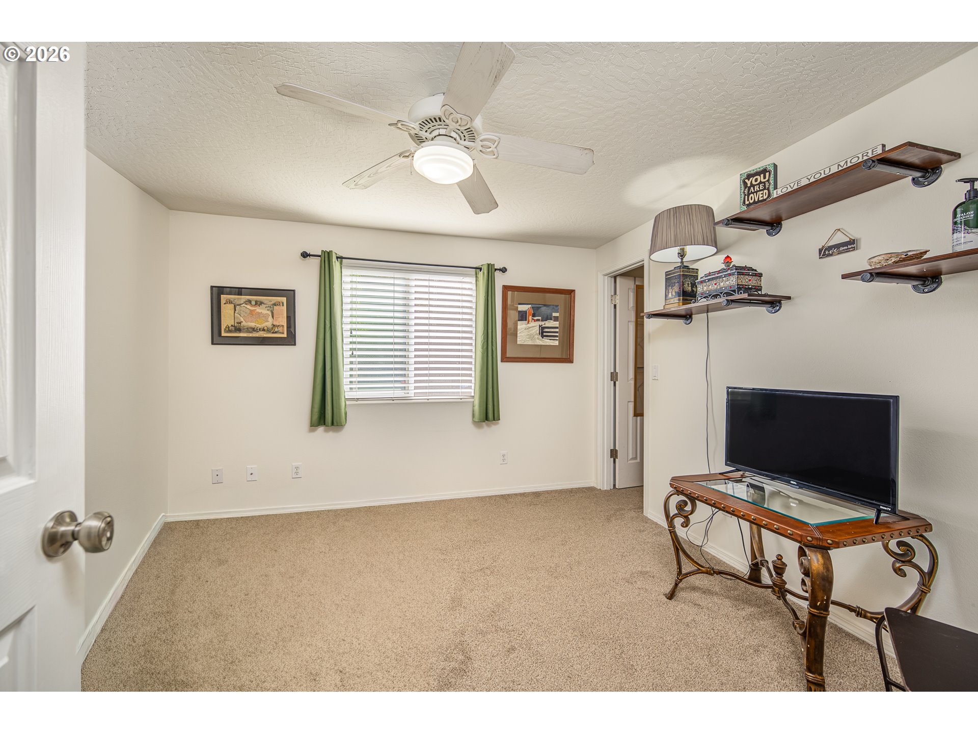 Property photo 10 of 20