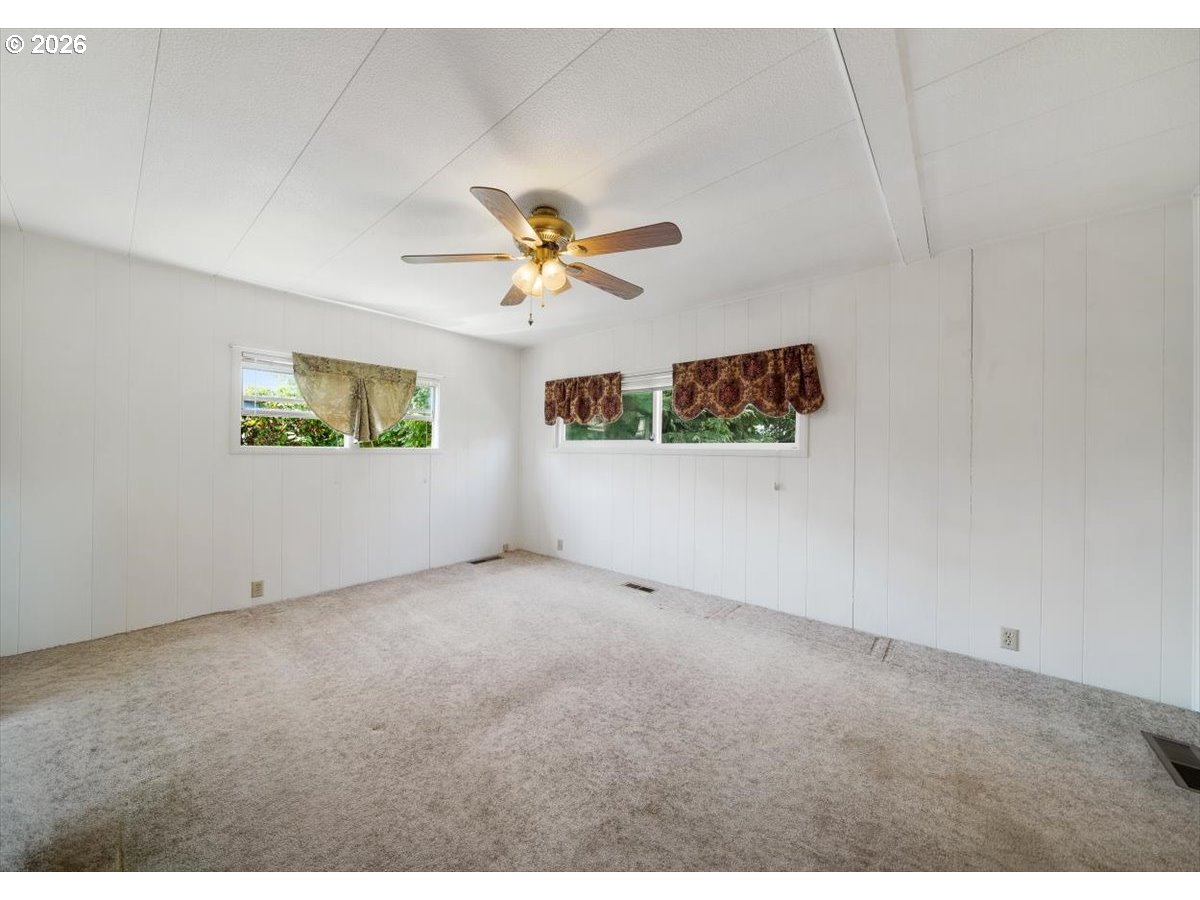 Property photo 11 of 29