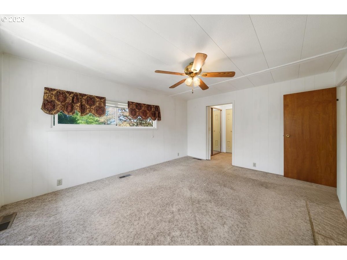 Property photo 12 of 29
