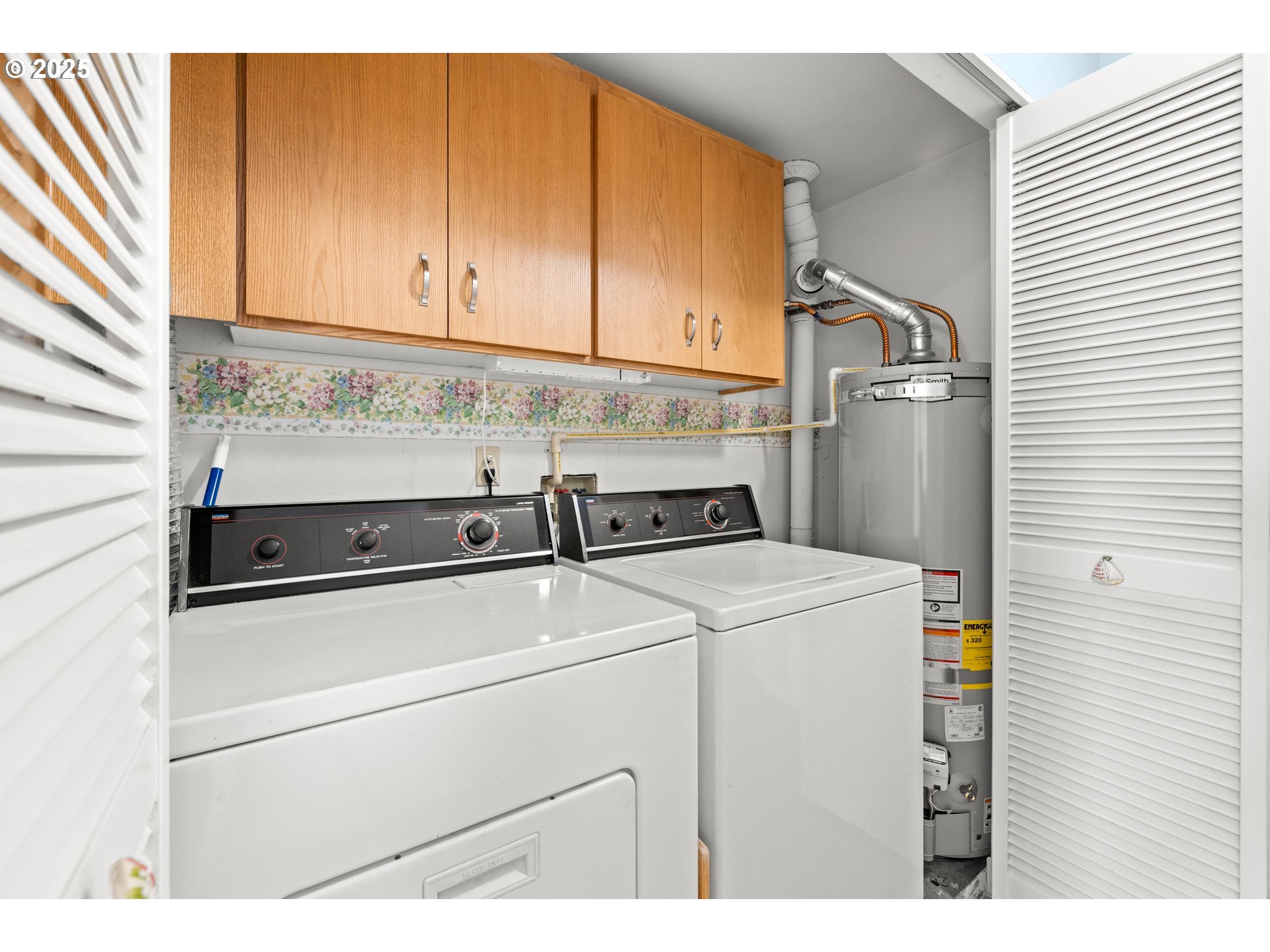 Photo #6: 563586452 Listing 