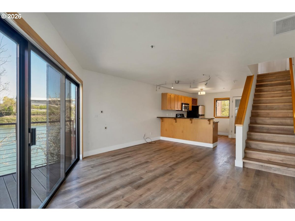 Photo #9: 563830067 Listing: Photo #9