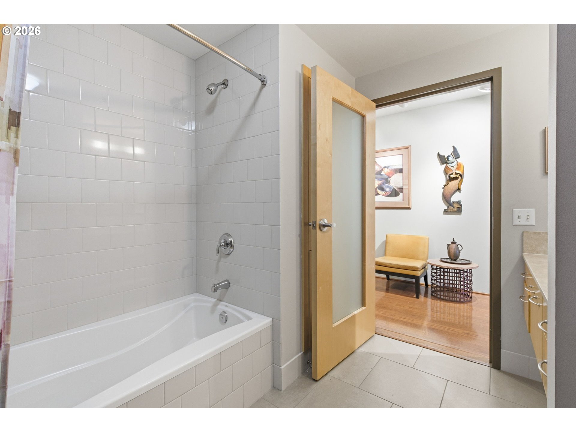 Photo #6: 564710554 Listing: Photo #6