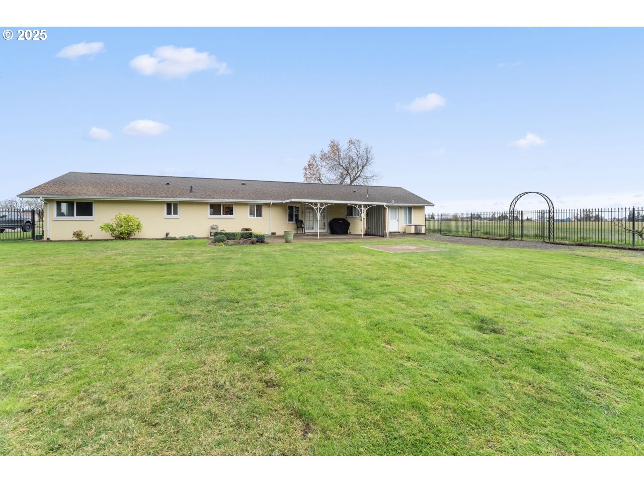 91247 N WILLAMETTE ST, Eugene, OR, 97408