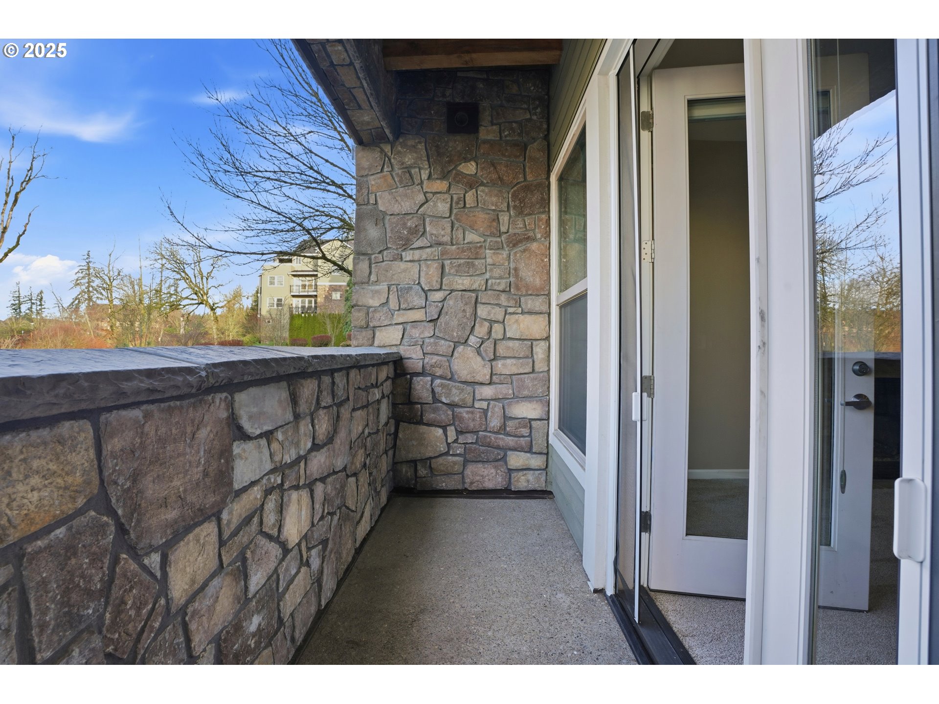 Photo #4: 565033388 Listing: Photo #4