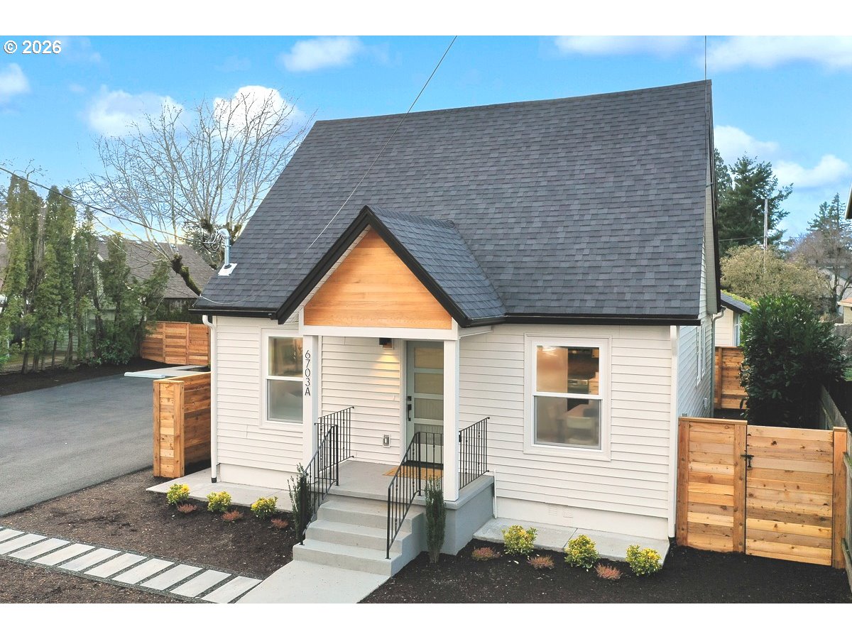 6703 SE 69th AVE UNIT A, Portland, OR, 97206