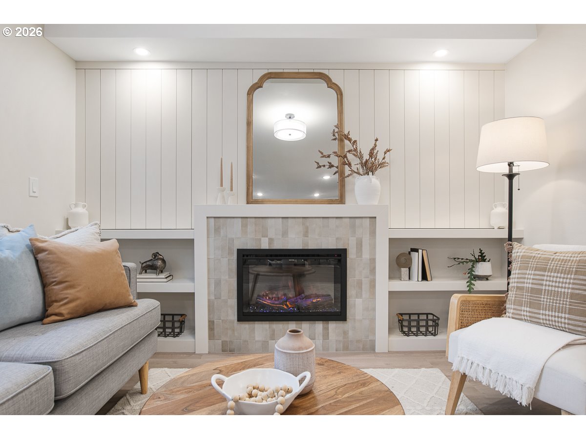 6703 SE 69th AVE UNIT A, Portland, OR, 97206