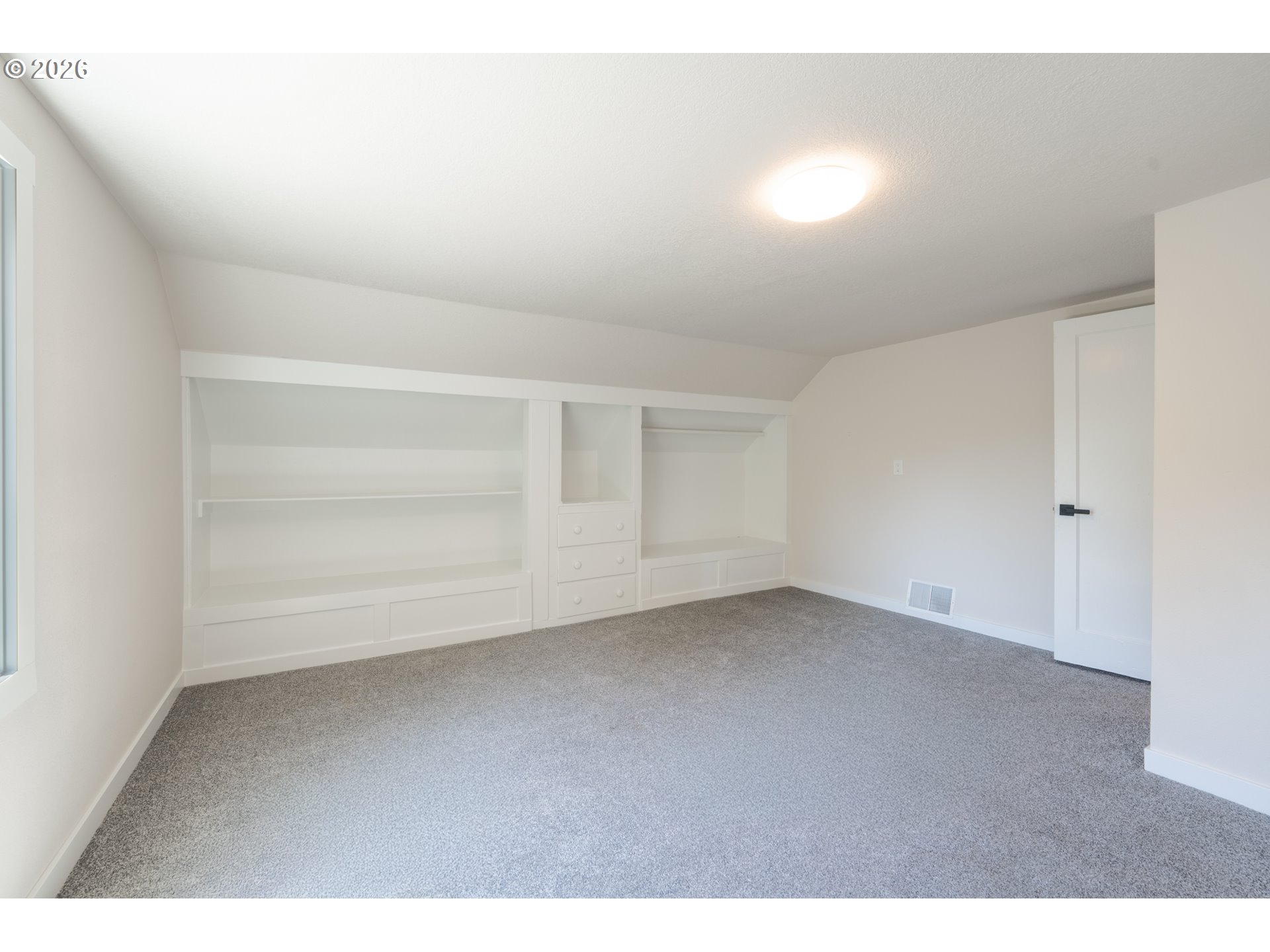 Photo #24: 565765911 Listing: Photo #24