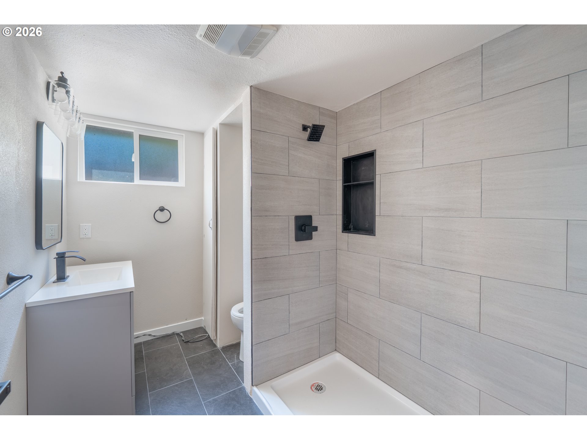 Photo #30: 565765911 Listing: Photo #30