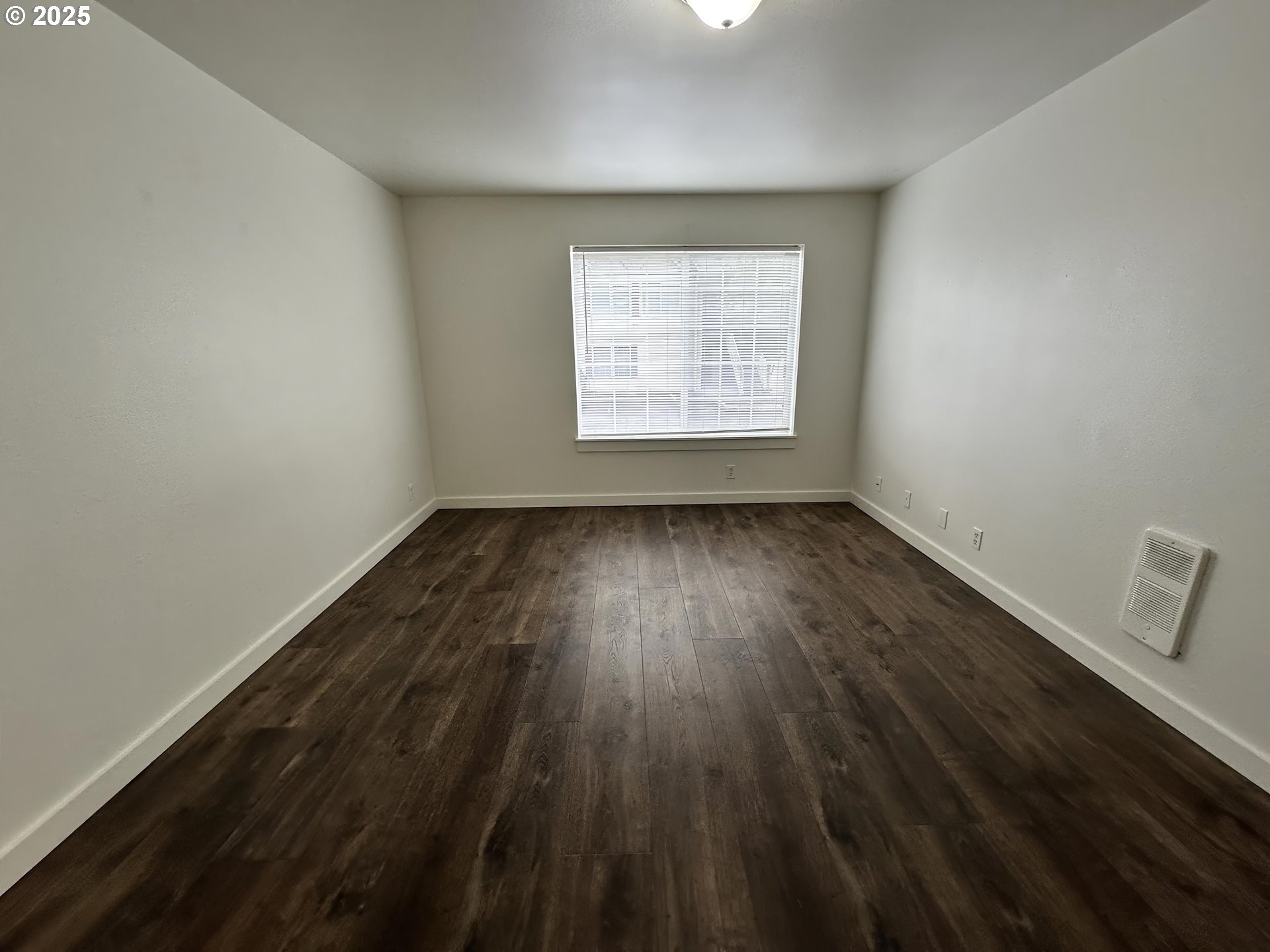 Photo #12: 566945864 Listing: Photo #12