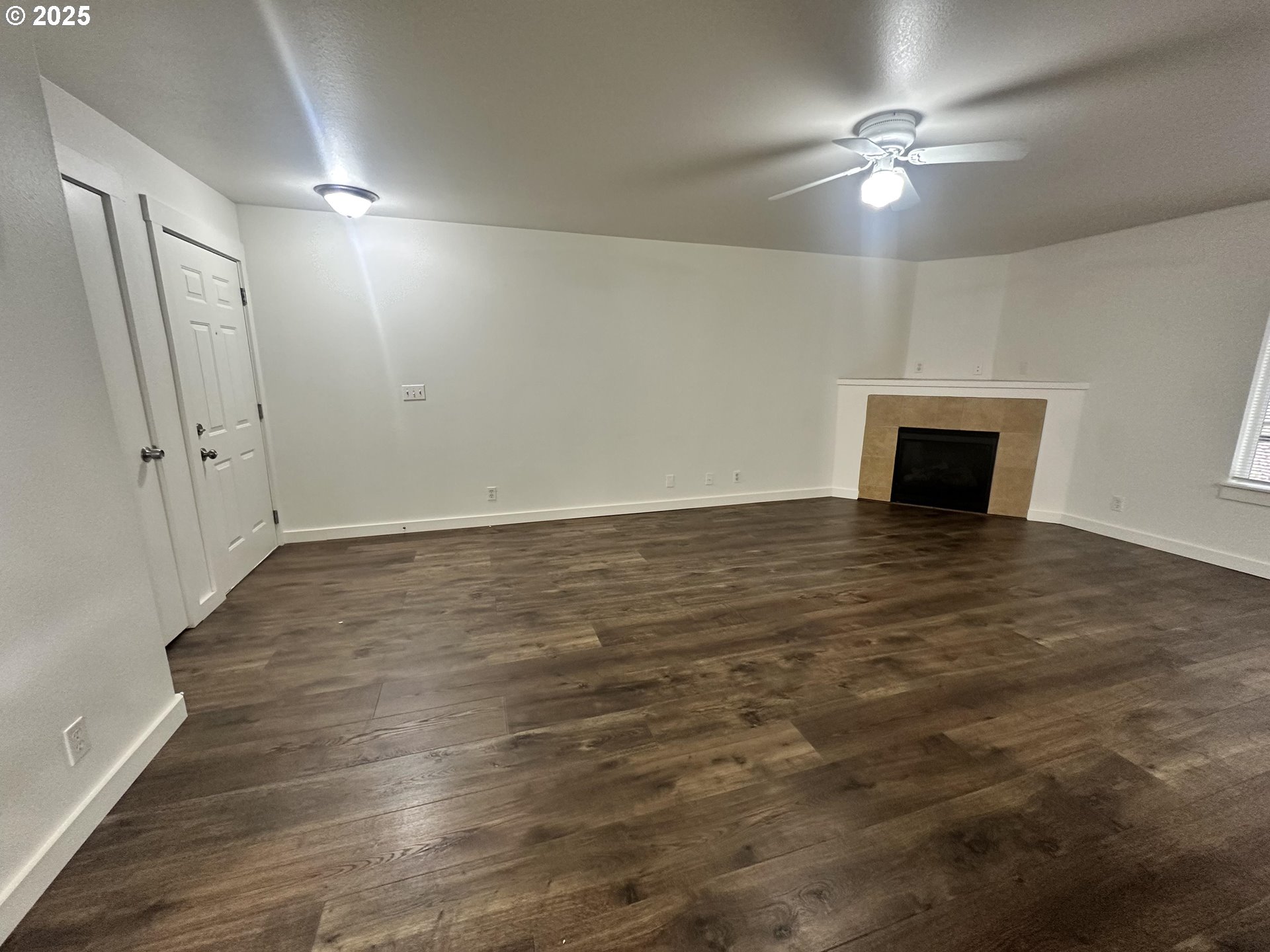 Photo #2: 566945864 Listing 