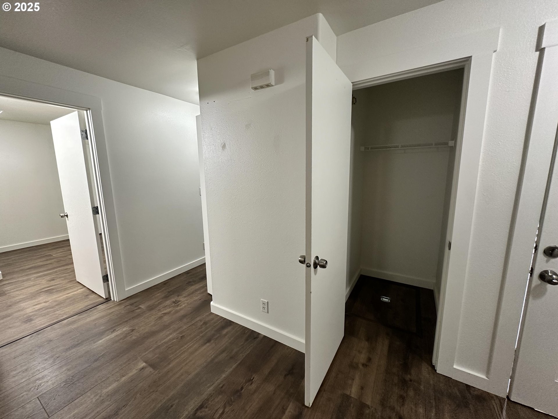 Photo #20: 566945864 Listing: Photo #20