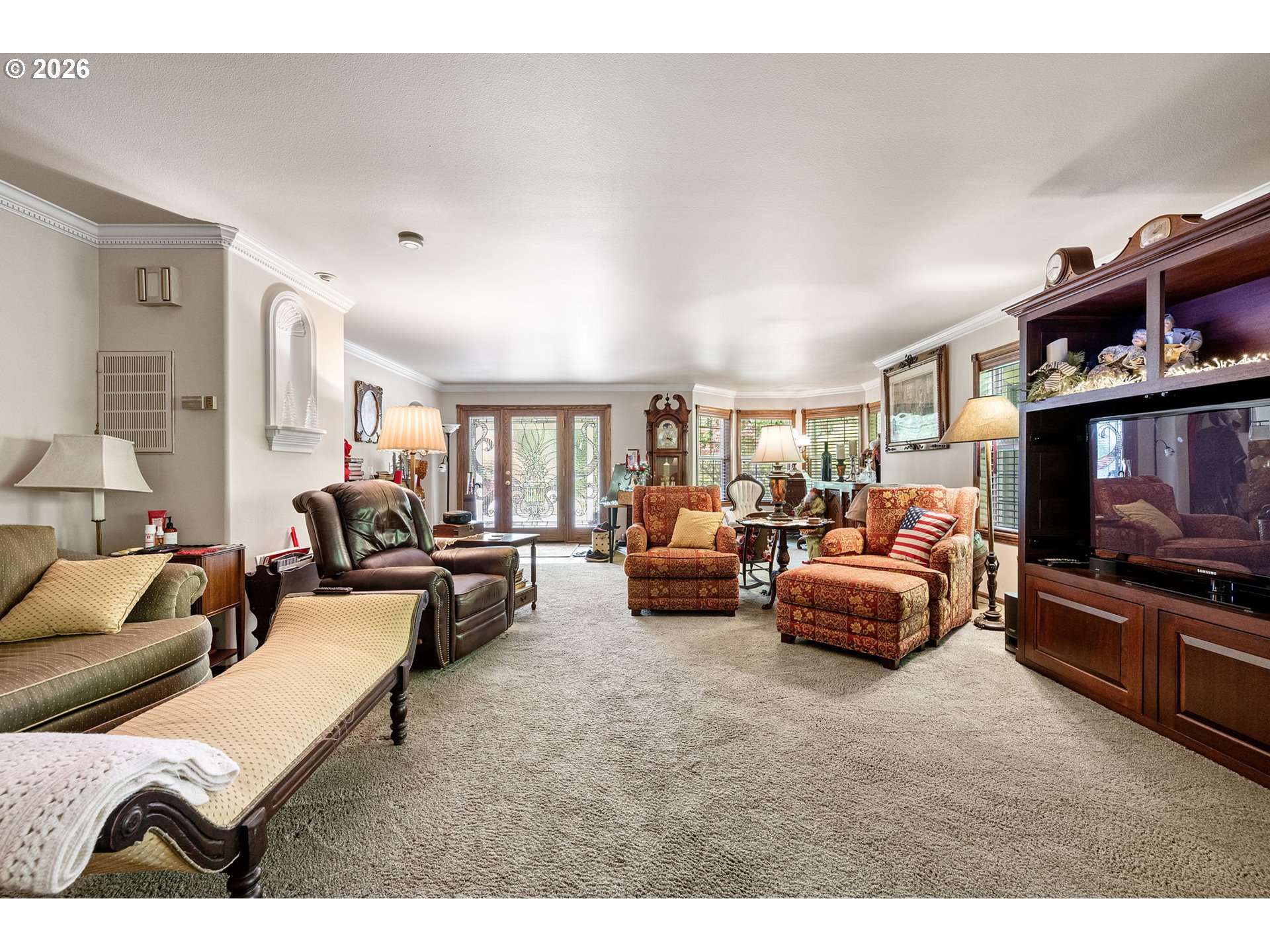 Property photo 11 of 48