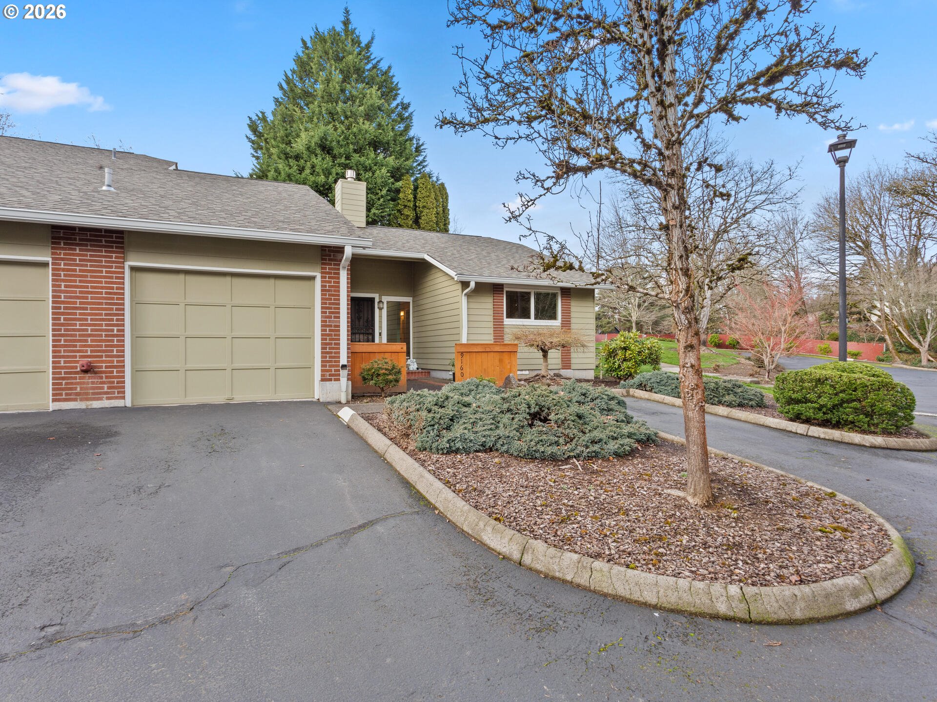 Photo #2: 567101558 Listing: Photo #2