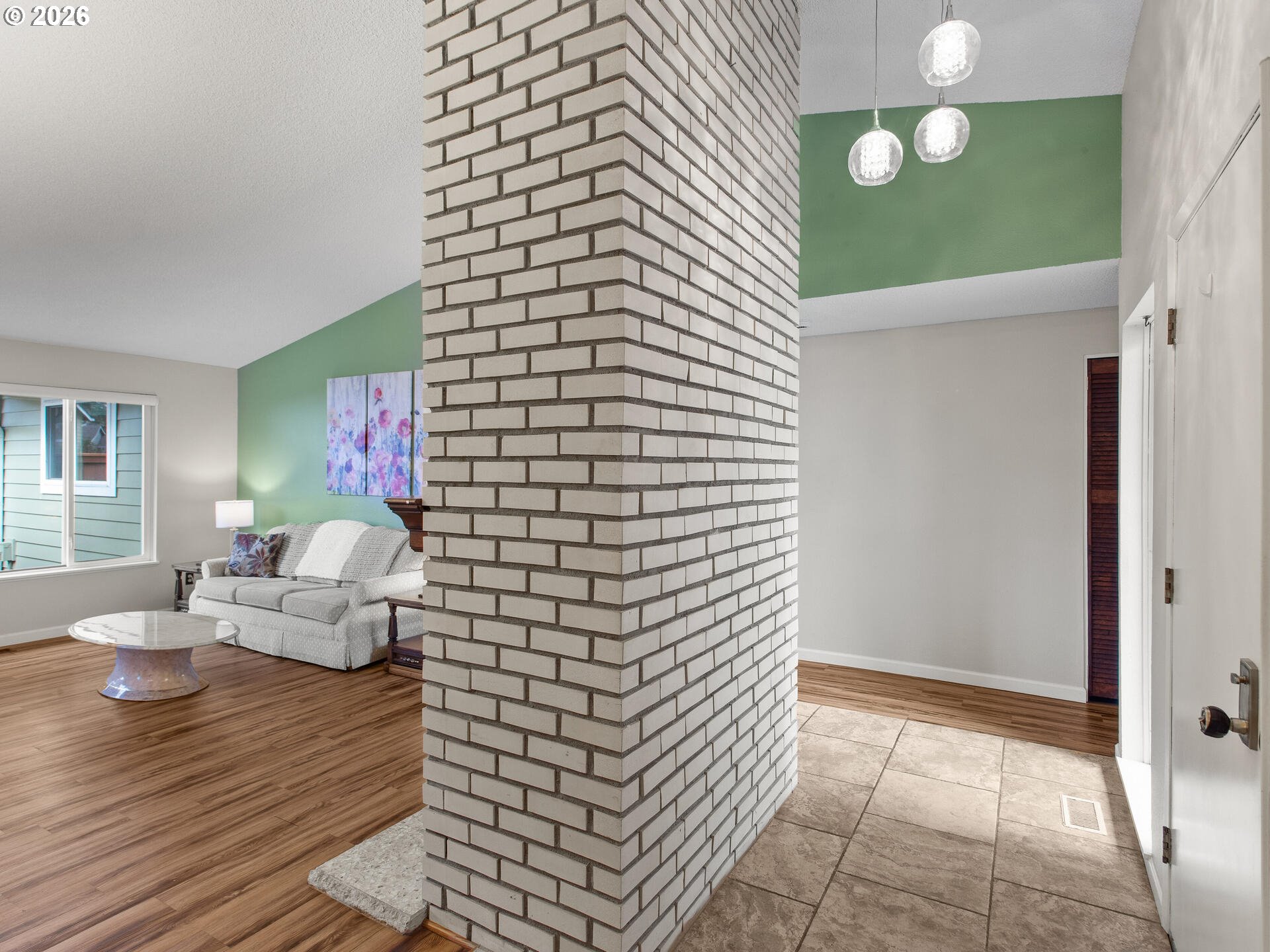 Photo #6: 567101558 Listing: Photo #6