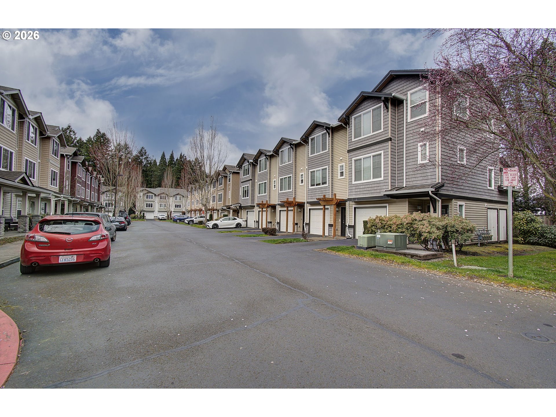 Photo #5: 567285918 Listing: Photo #5