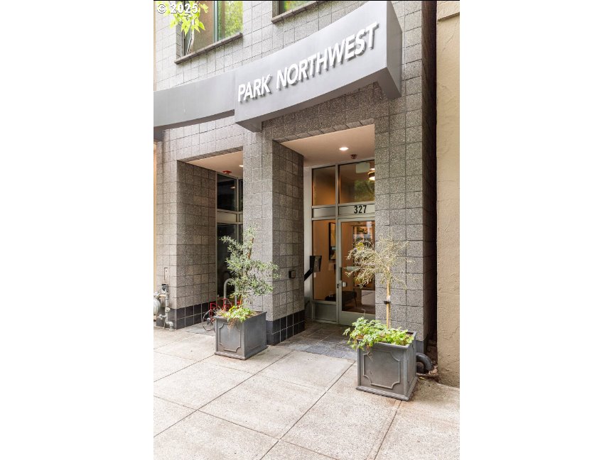 2083 NW JOHNSON ST UNIT 41, Portland, OR, 97209