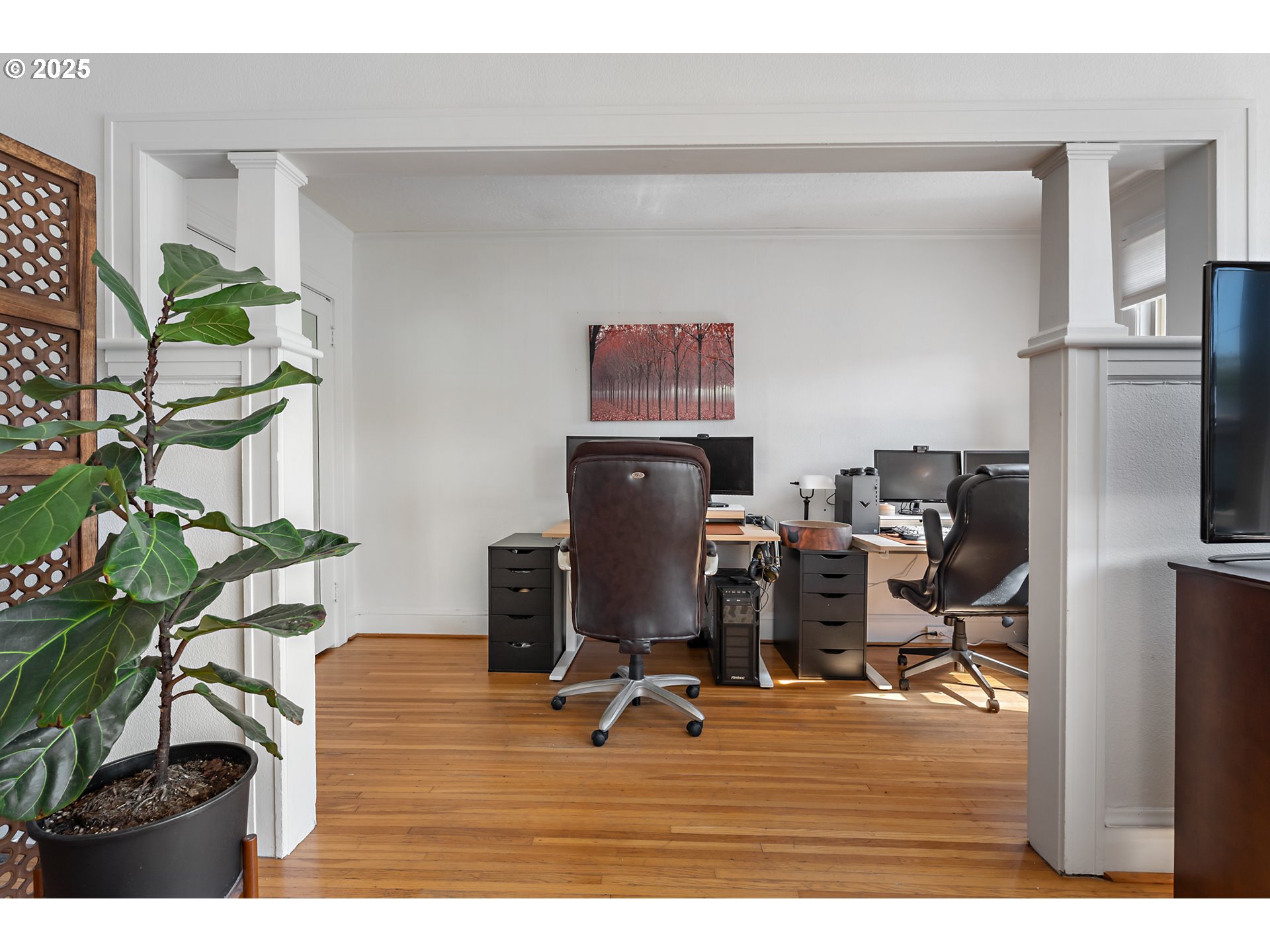 Photo #6: 568283333 Listing 
