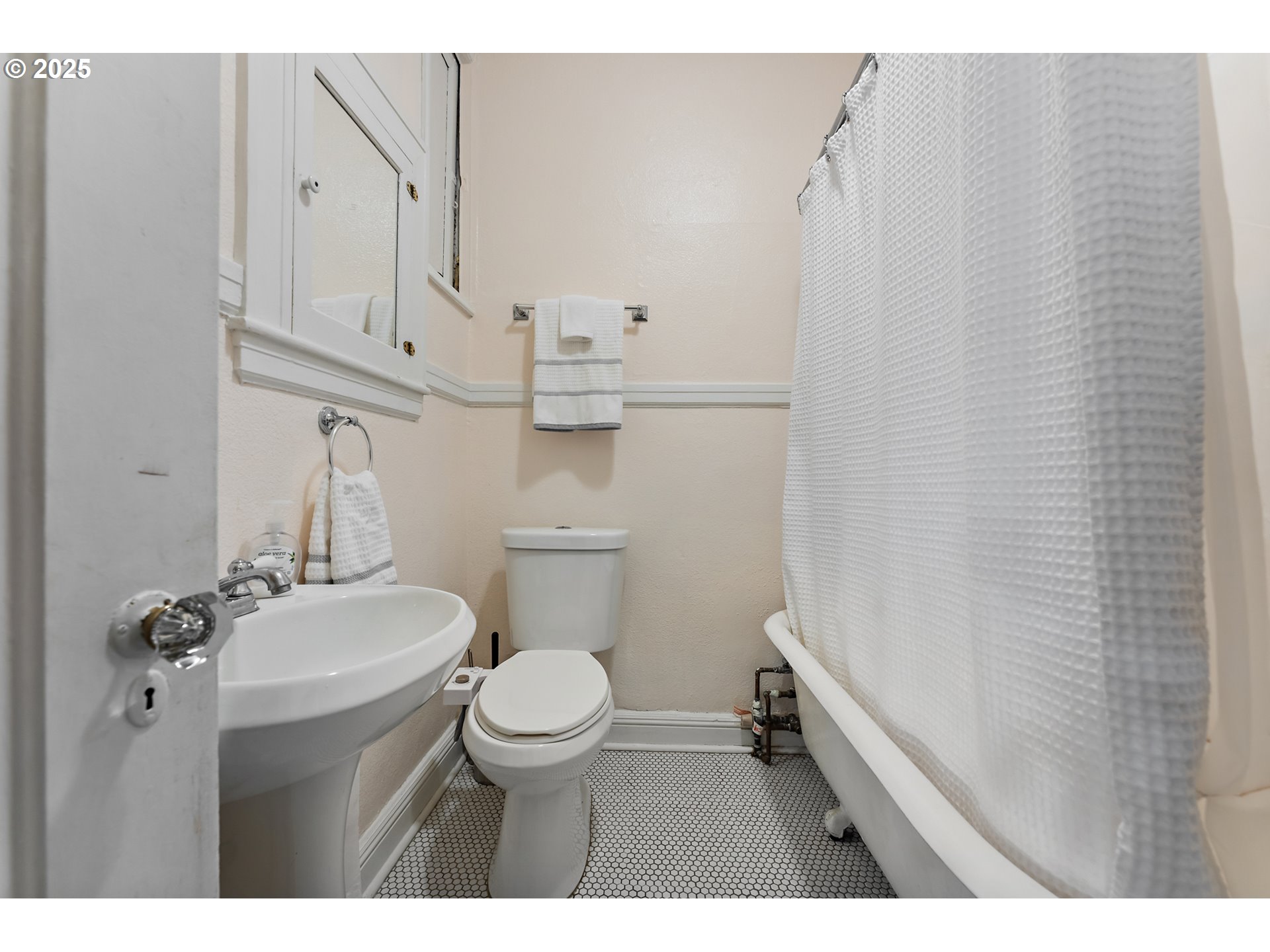 Photo #22: 568283333 Listing: Photo #22