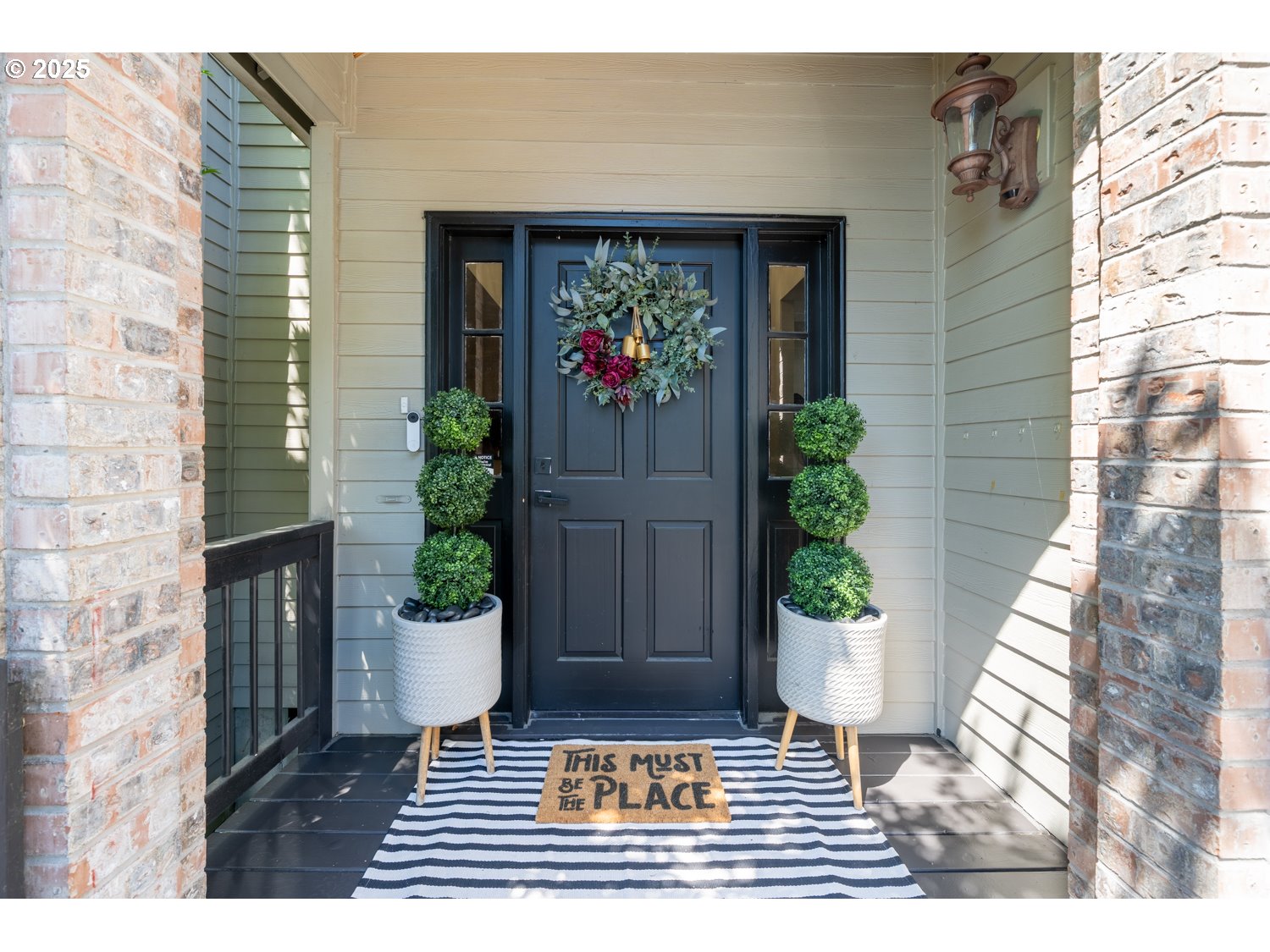 Featured Listings Featured Listings