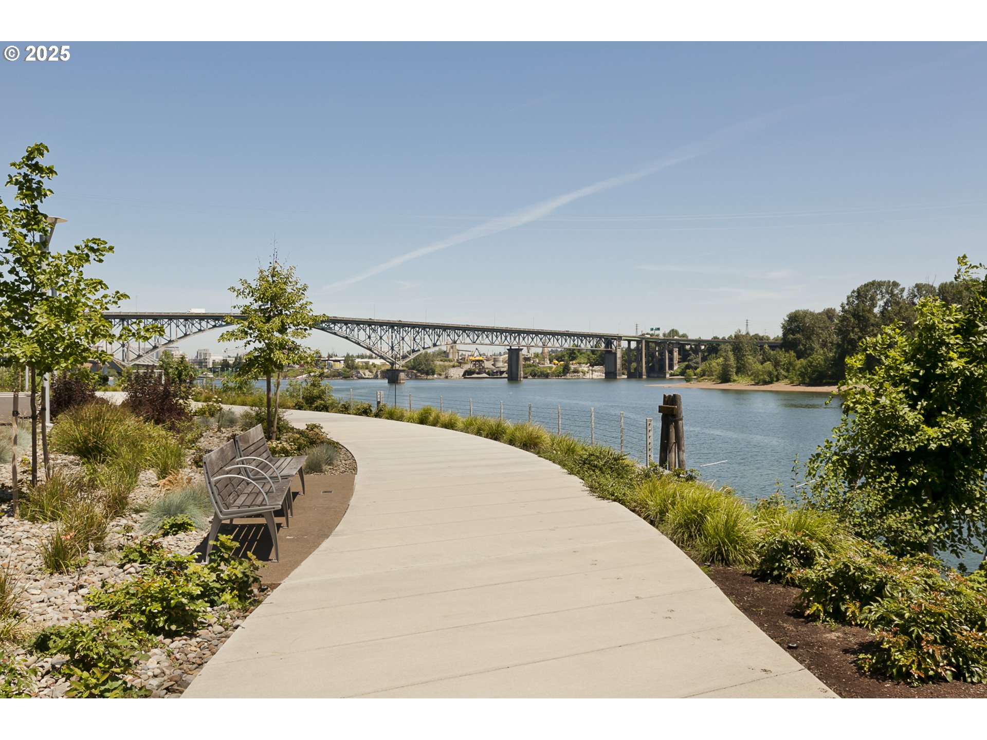Photo #6: 569774733 Listing 