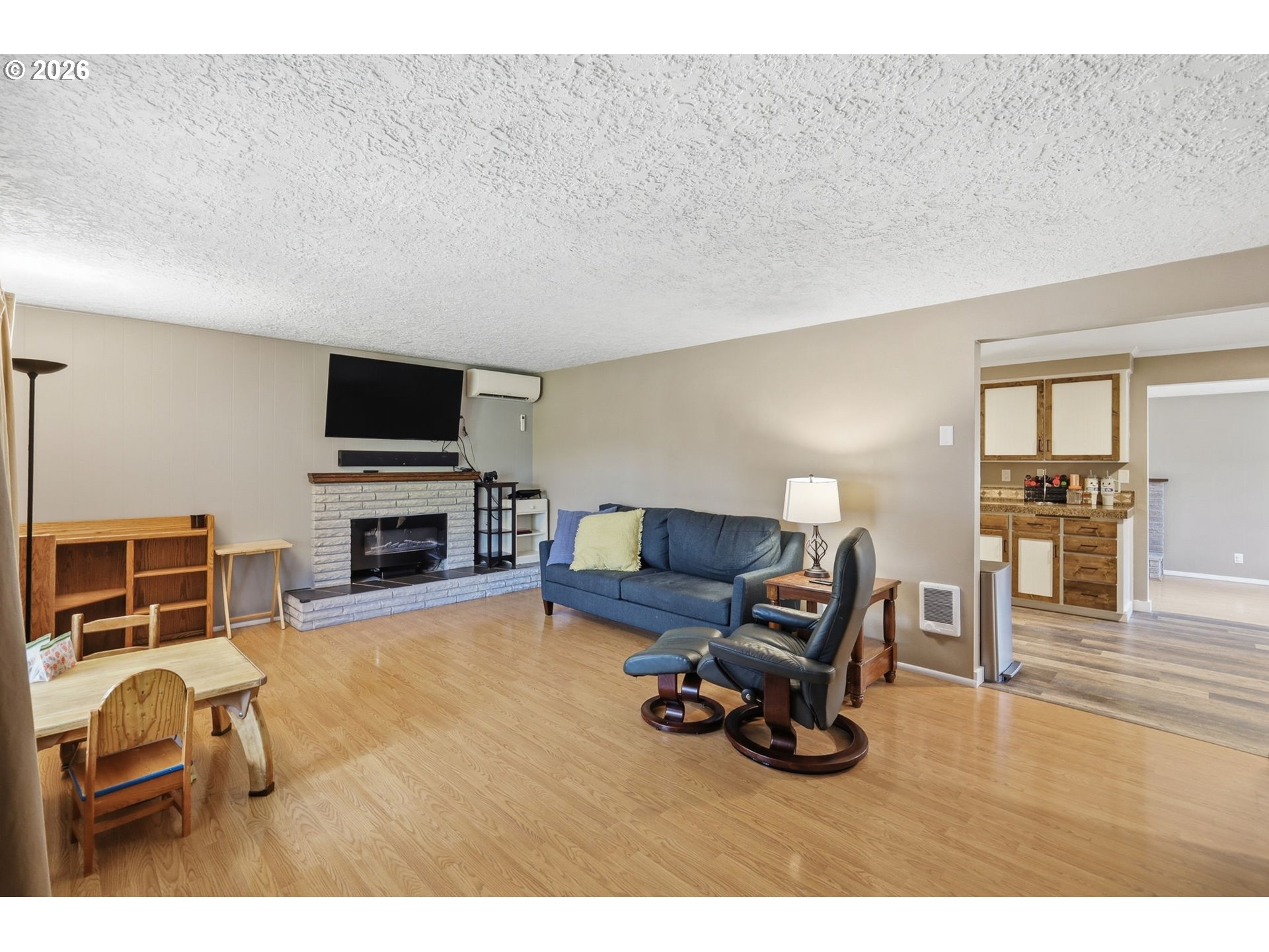 Property photo 4 of 35